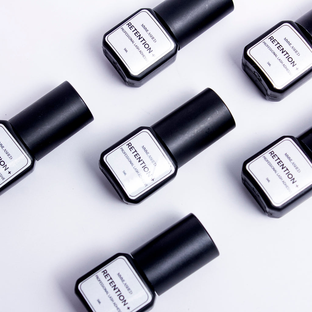 Retention+  lash adhesive| 0.5sec drying black lash glue